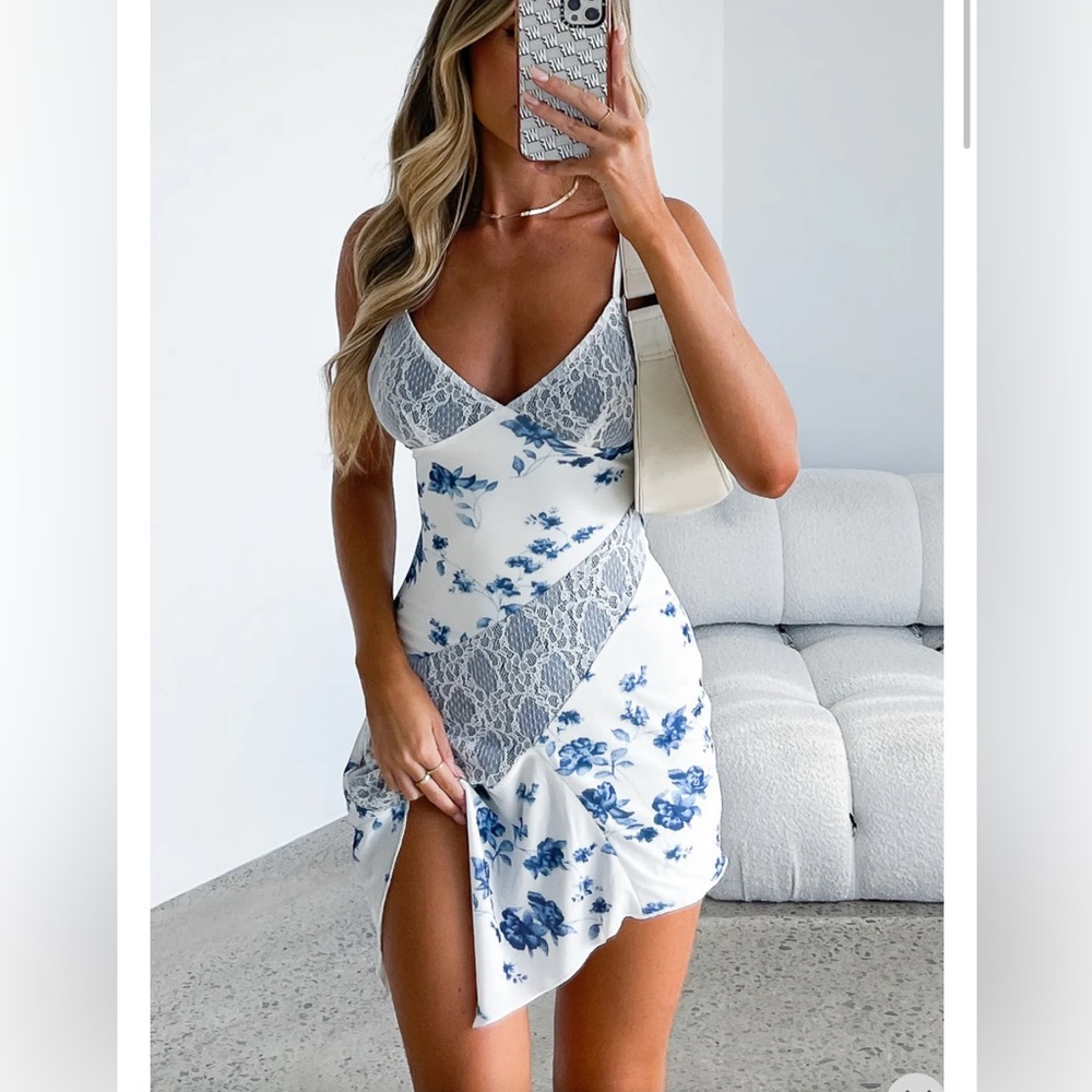 White fox settle for you dress